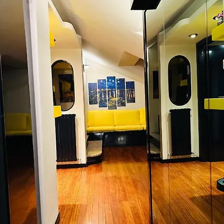 Centro דירה